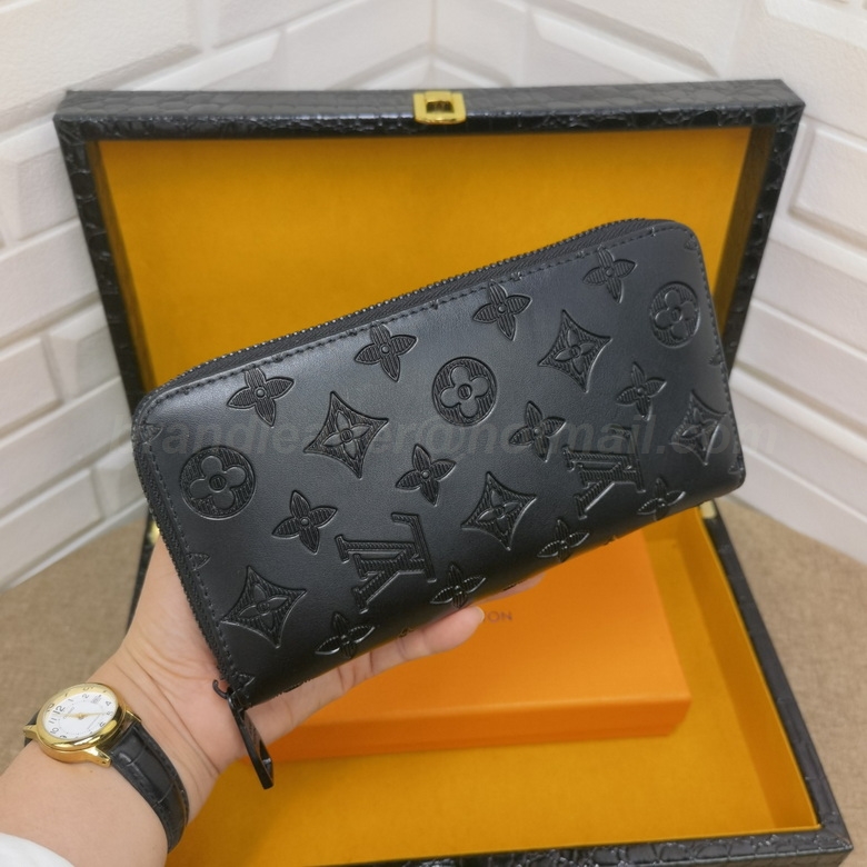 LV Wallets 92